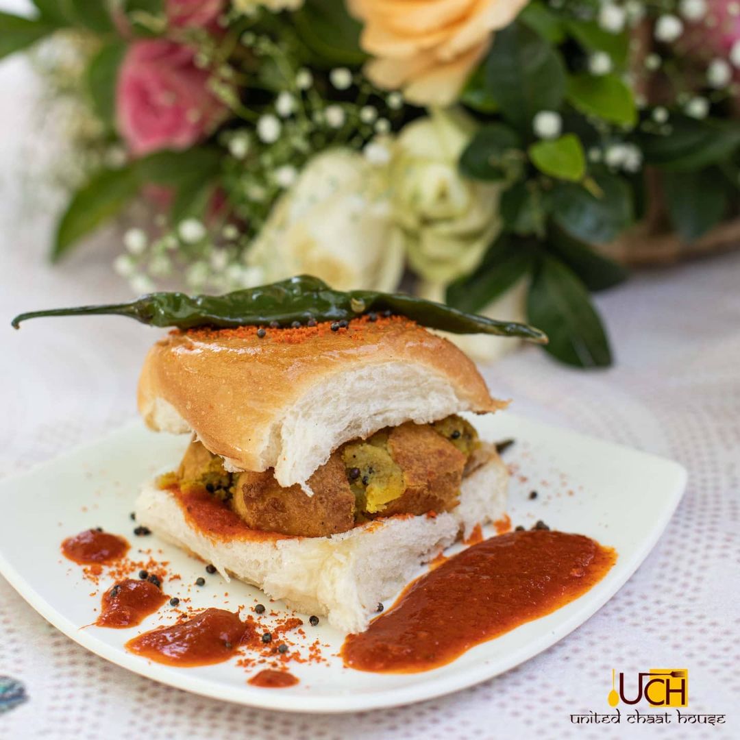 united_chaat_house_1680350219349924